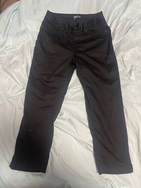 UP! Crop Women's Black Stretch Pants